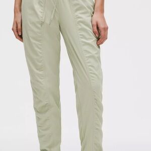 Women's Lulu lemon Pants